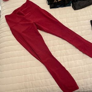 Red lulu lemon 3/4 leggings